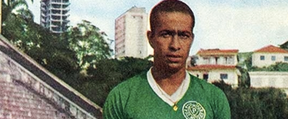 <span class='tit'>QUE DIA É HOJE: 18.11.2025?</span> <br /><span class='desc'> 1934
Há 91 anos nascia, em Recife/PE, o volante Zequinha, um dos principais jogadores da chamada Primeira Academia.
Ele faleceria em 26/07/2009,...</span> QUE DIA É HOJE: 18.11.2025?