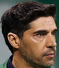 QUE SORTE, HEIN, PORTUGUÊS!