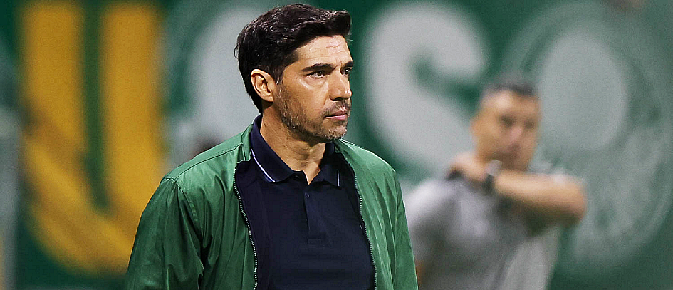 <span class='tit'>QUE SORTE, HEIN, PORTUGUÊS!</span> <br /><span class='desc'>
Abel tem atuação desastrosa, Palmeiras só empata mas, ainda assim, fica mais perto da liderança.
Meus amigos.
Já faz um tempo que desconfiava...</span> QUE SORTE, HEIN, PORTUGUÊS!