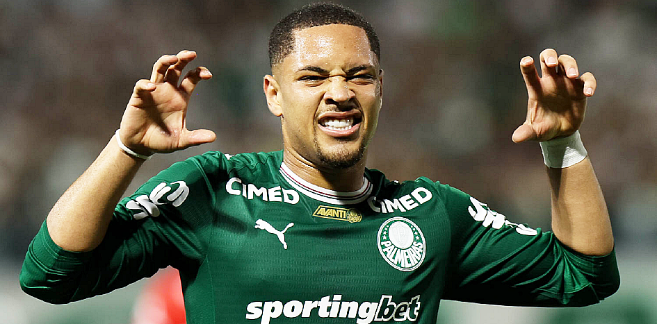 <span class='tit'>QUEM VIER, QUE VENHA ARMADO</span> <br /><span class='desc'> Palmeiras goleia e está na semi do Paulistinha. E é favorito contra quem quer que seja.
CARLOS MIGUEL: BOM
NOTA 6
Mesmo com a postura ofensiva do...</span> QUEM VIER, QUE VENHA ARMADO