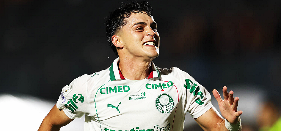 <span class='tit'>O MELHOR EM TUDO</span> <br /><span class='desc'> Palmeiras goleia em Salvador/BA e é cada vez mais líder do Brasileirão
Meus amigos.
O Palmeiras, neste Campeonato Brasileiro, é…
1 – O...</span> O MELHOR EM TUDO