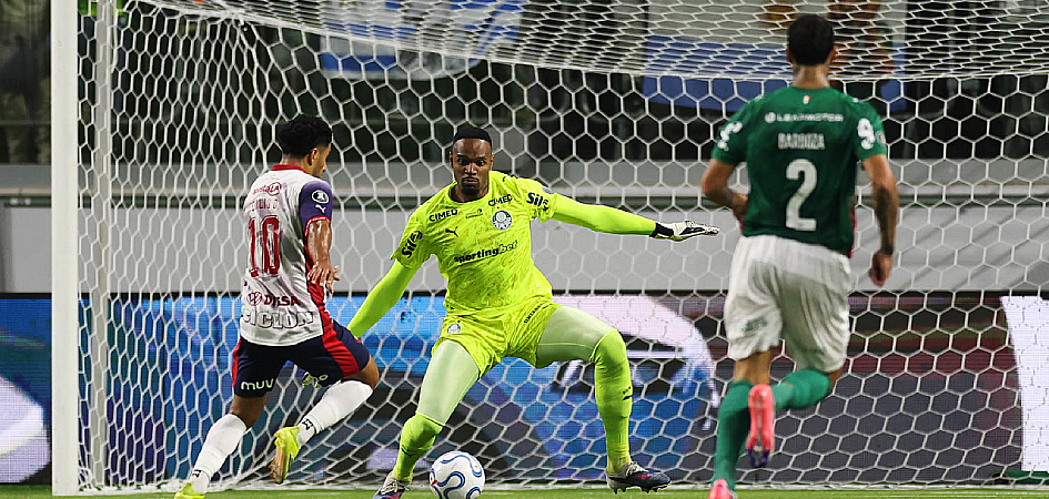 <span class='tit'>“EU VOU LHE AVISAR: GOLEIRO NÃO PODE FALHAR!”</span> <br /><span class='desc'> Assim como na famosa canção, Carlos Miguel falha – de novo! – e impede vitória do Palmeiras
Meus amigos.
“Eu vou lhe avisar:...</span> “EU VOU LHE AVISAR: GOLEIRO NÃO PODE FALHAR!”